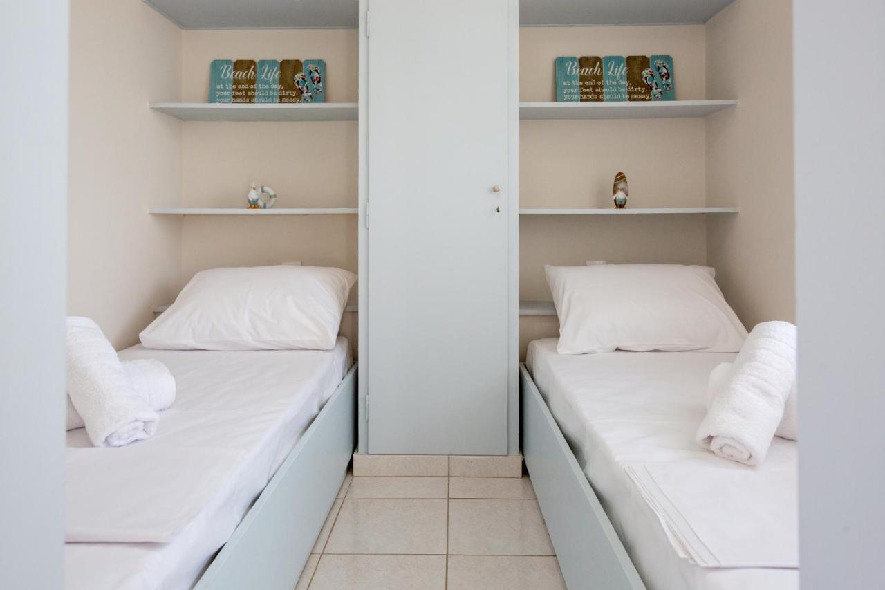 Апартаменты Cozy&Quiet Nest Лоутраки Экстерьер фото
